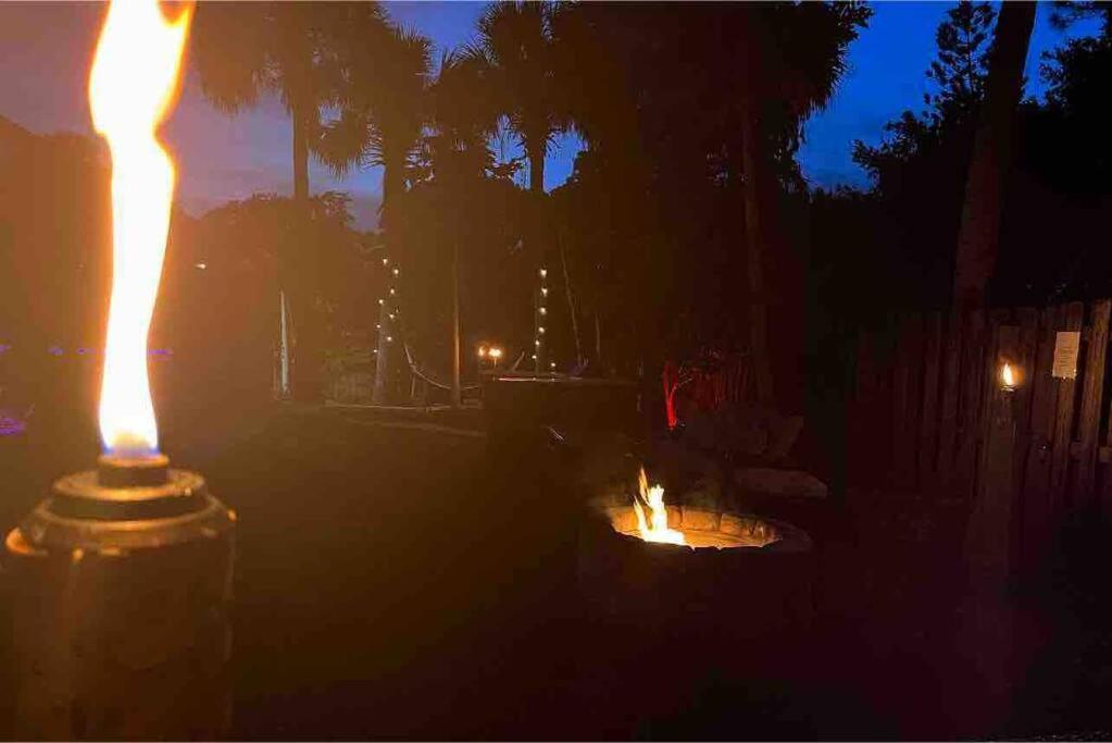 Poolside Cocoa Oasis W/ Tiki Bar! Vila Frontenac Exterior foto