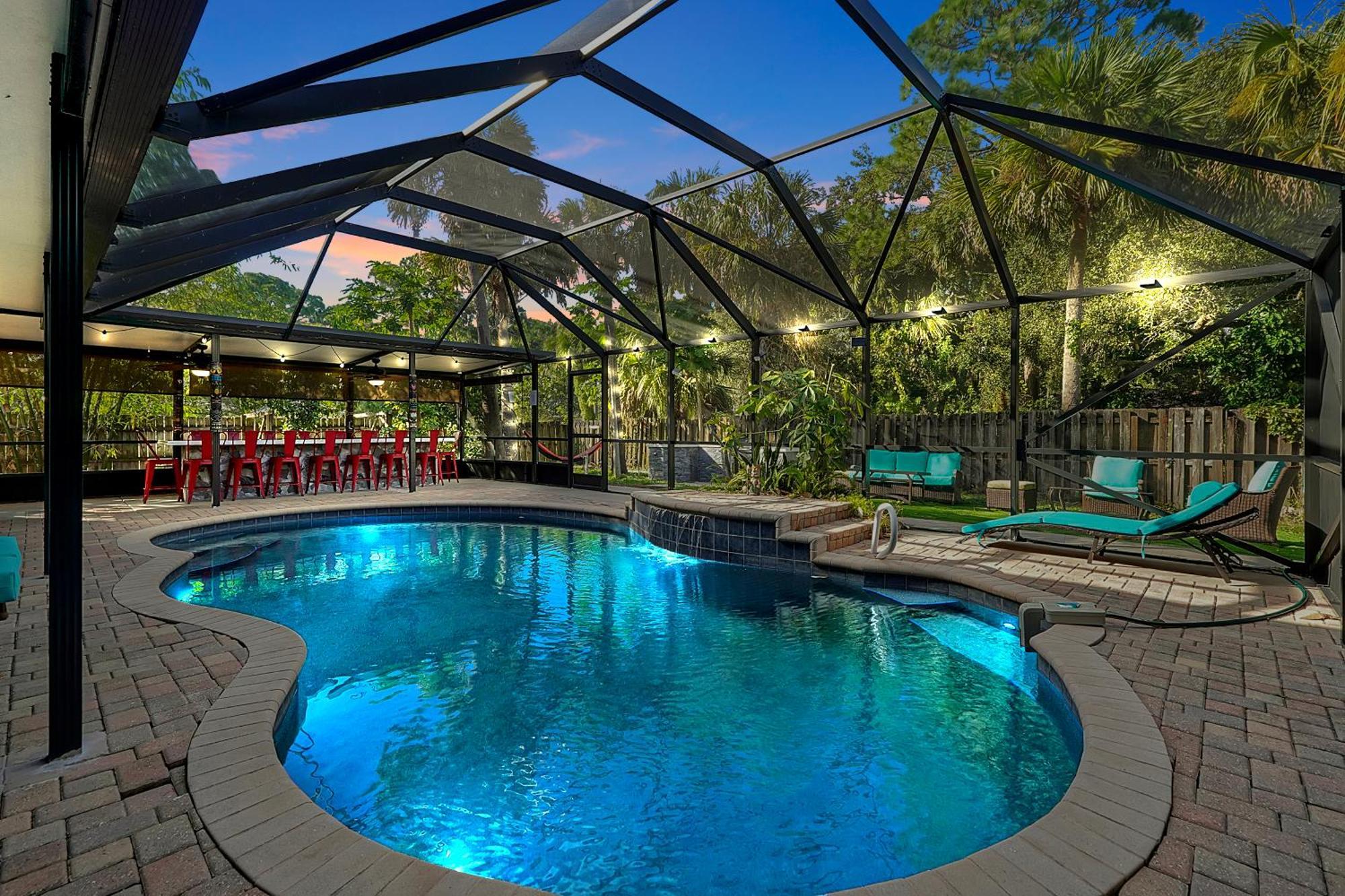 Poolside Cocoa Oasis W/ Tiki Bar! Vila Frontenac Exterior foto